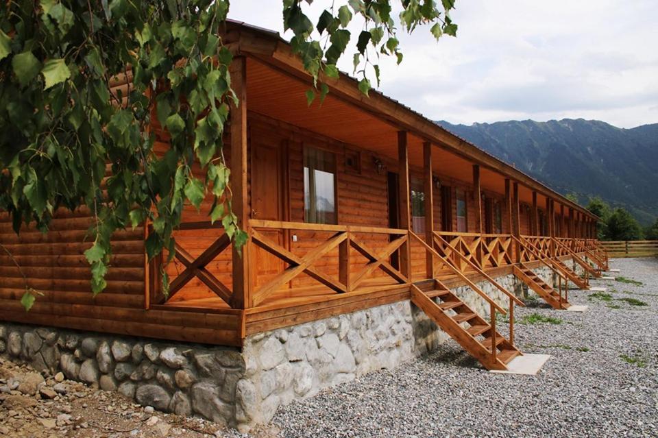 Hotel Ushba Hill Mestia Exterior photo